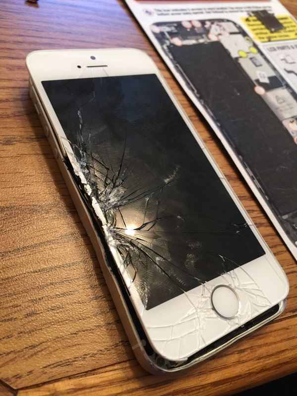 iPhone repair & screen replacement in Ottawa
